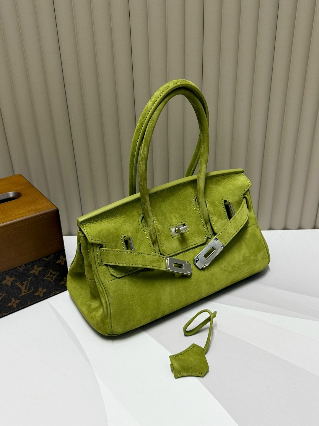 сумка hermes birkin 35-28 см из натуральной замши,замшевая сумка hermes birkin,сумка hermes birkin,hermes сумка женская birkin 35 cm,замшевая гермес биркин