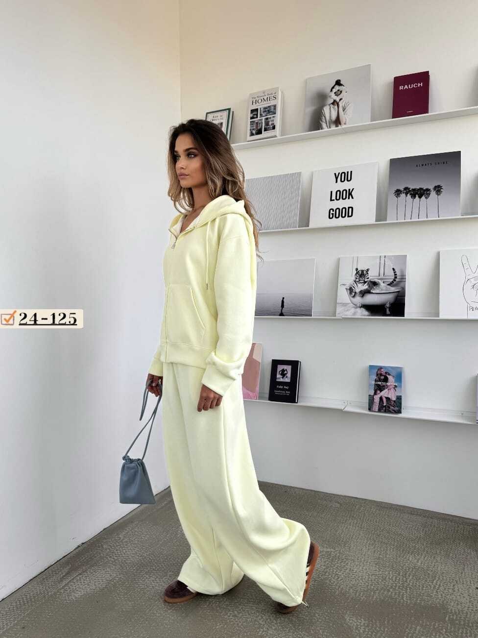 костюм женский на флисе,женский костюм,брюки комплект,спортивный костюм женский,cпортивный костюм женский на флисе