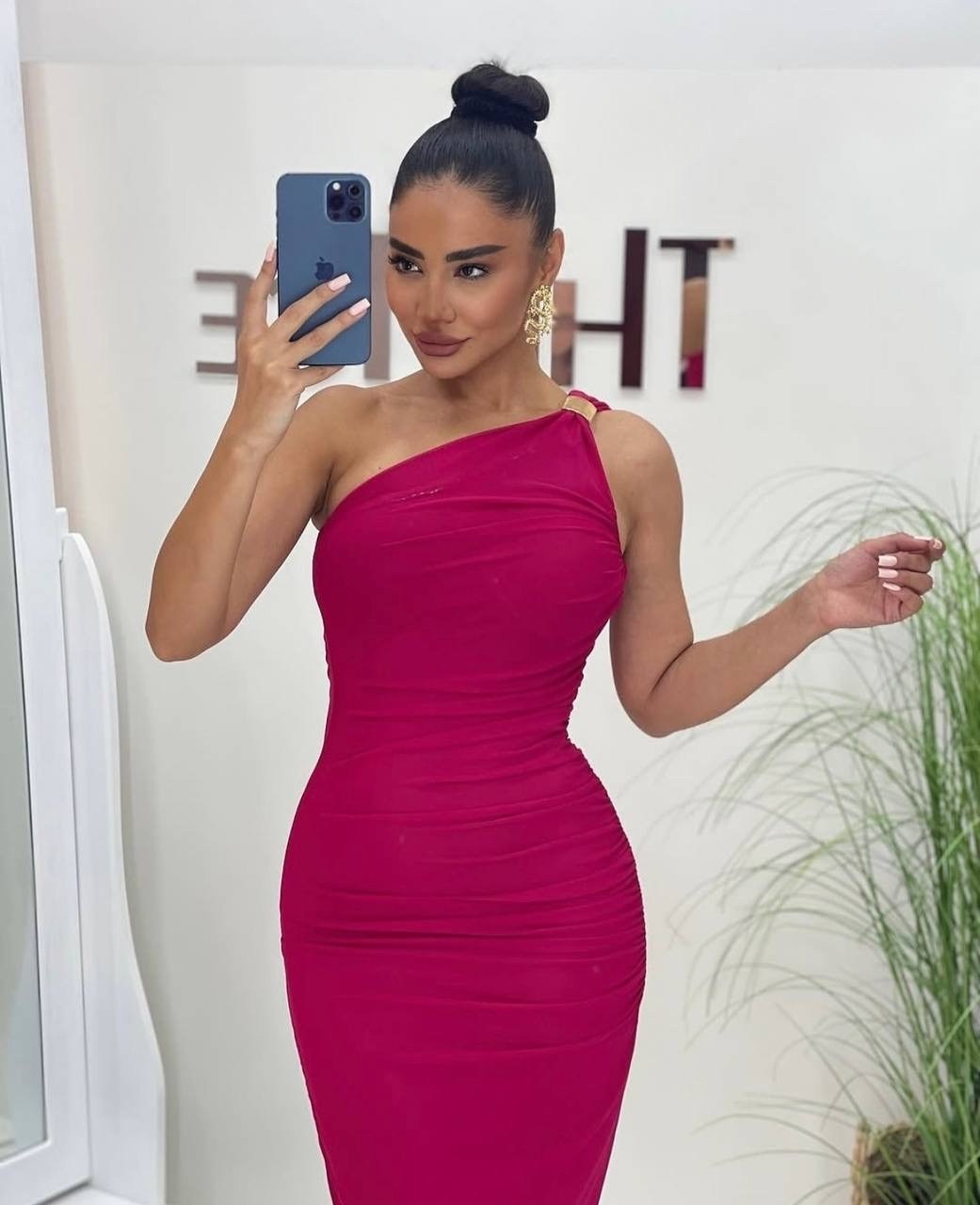 облегающее платье,платье,платье на одно плечо,женское платье,женские вечерние платья