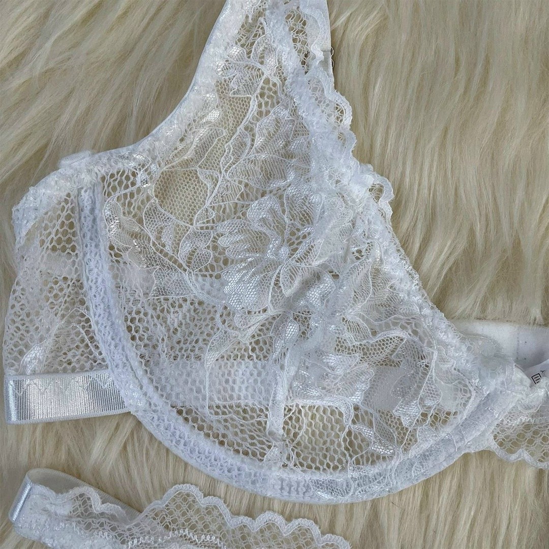 комплект нижнего белья,комплекты нижнего белья для взрослых,женское нижнее бельё,комплект белья,комплект кружевного нижнего белья на косточках shein