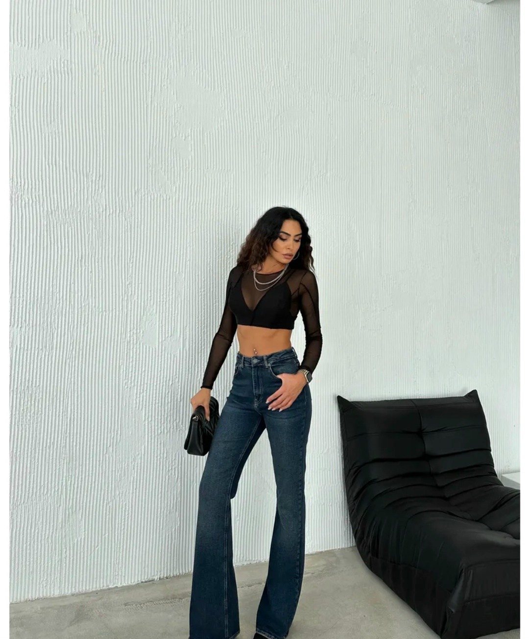 джинсы женские клеш,джинсы клеш от колена высокая посадка,женские джинсы,джинсы трубы eliff,джинсах