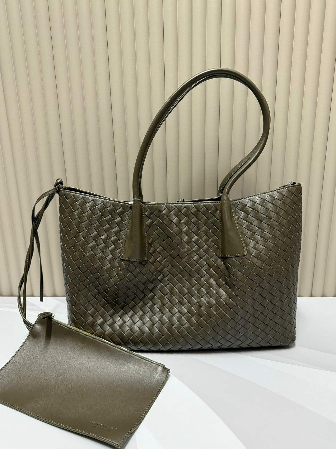 женская сумка bottega veneta,сумка bottega veneta,сумка боттега венета,сумка bottega,сумка шоппер боттега венета