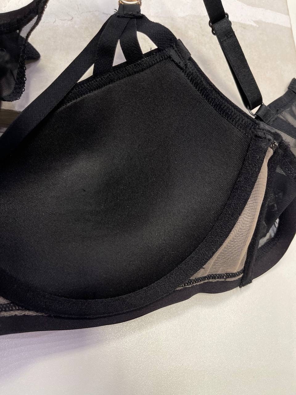 комплект нижнего белья,комплект нижнего женского белья,женское нижнее белье,комплект прозрачного нижнего белья,комплект сексуального нижнего белья