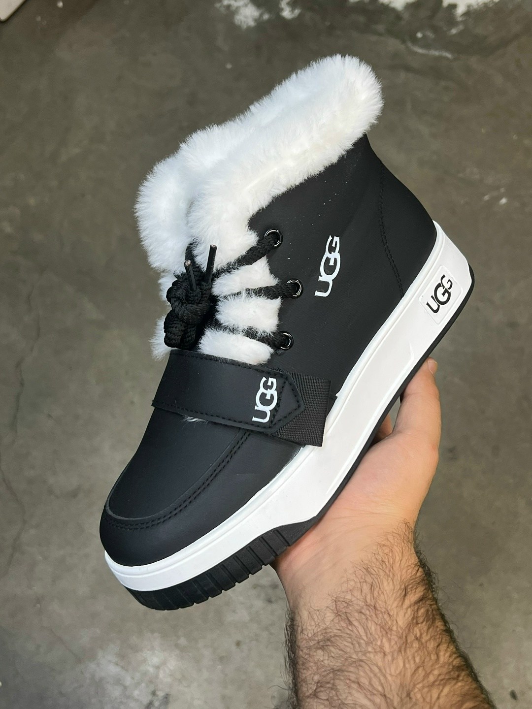 ,зимние женские кроссовки,зимняя  женская,женские угги,угги