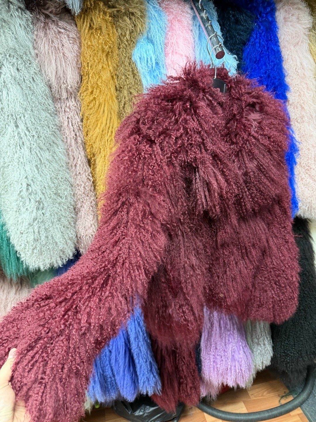 пушистое пальто,пальто из искусственного меха,шуба женская,женская шуба из искусственной пляжной шерсти,пушистая куртка