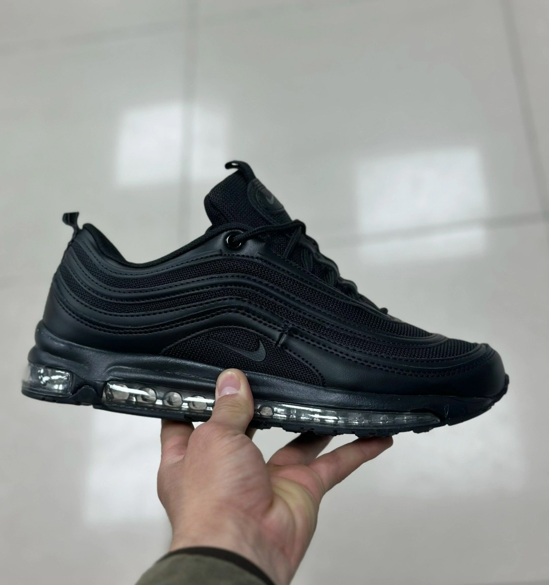 кроссовки nike air max tn plus,спортивные кроссовки унисекс nike air max plus tn черные,nike air max plus tn,кроссовки,кроссовки мужские nike air max plus