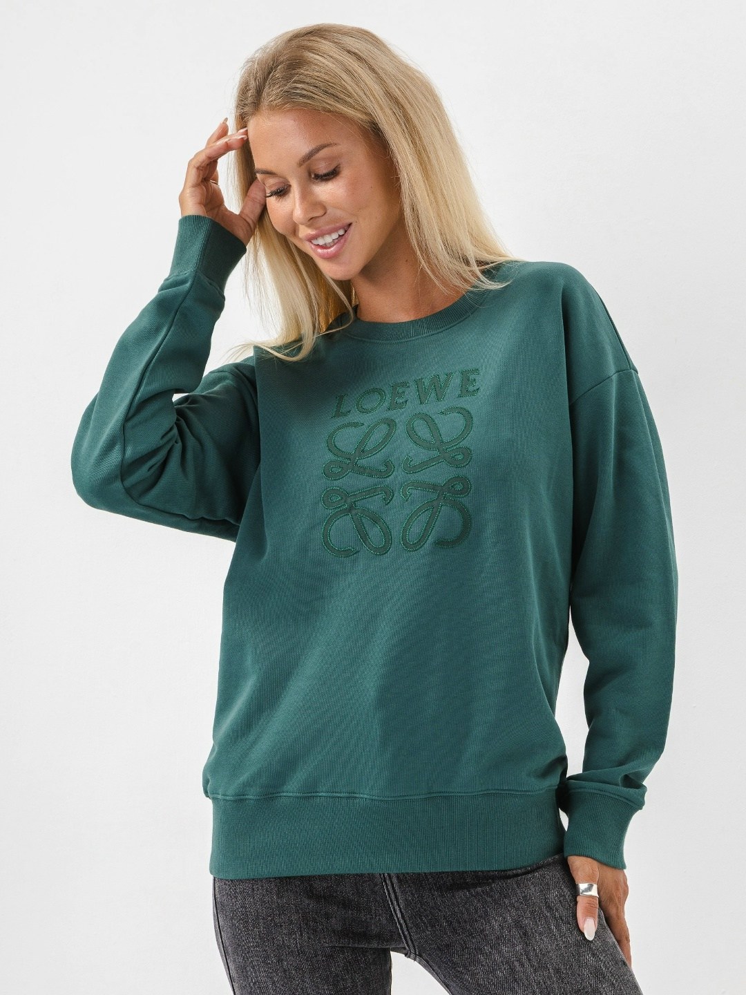 классический свитшот,зеленый свитшот,свитшот женский,свитшот и толстовка,базовый свитшот женский