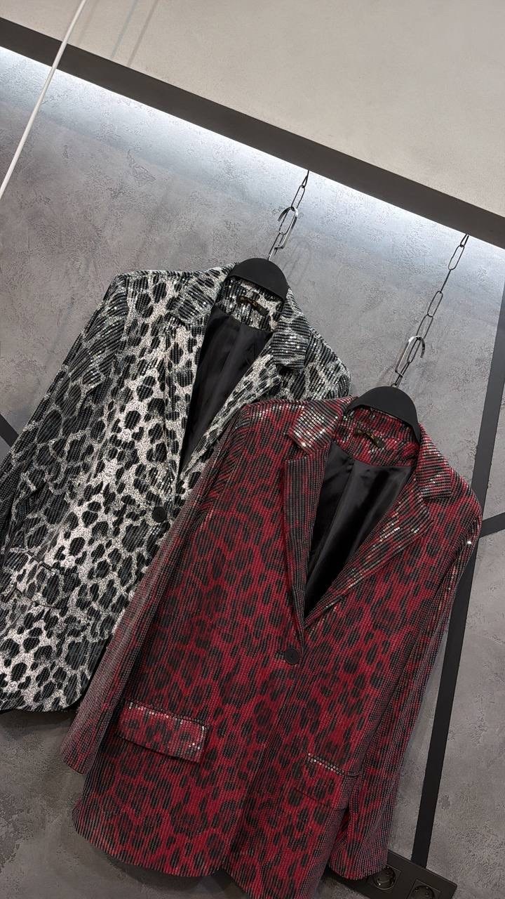 пиджак классический леопардовый fashionboom,пиджак леопардовый,леопардовые костюмы,женский блейзер с леопардовым принтом,пиджак классический fashionboom цвет серый леопардовый