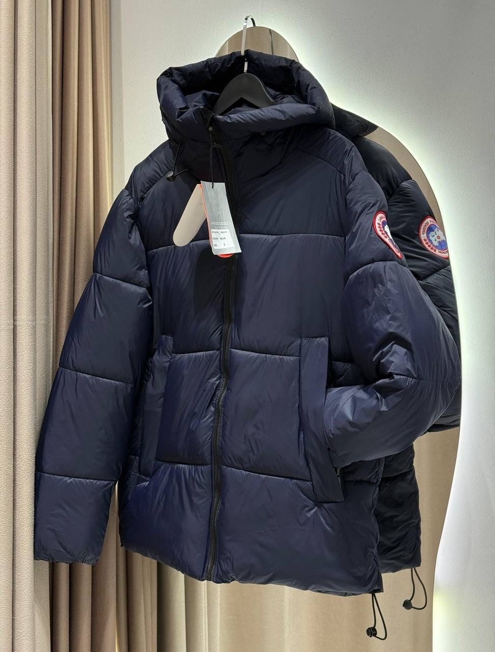 пуховик canada goose,мужские пуховики canada goose,длинный зимний пуховик куртка с капюшоном,пуховик crofton с капюшоном canada goose черный,пуховик canada