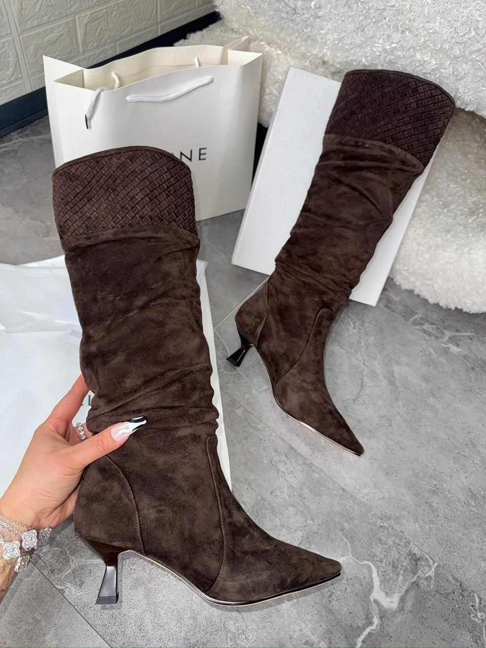 женские сапоги,женские сапоги до середины икры,высокие сапоги,женские высокие сапоги,модные женские сапоги