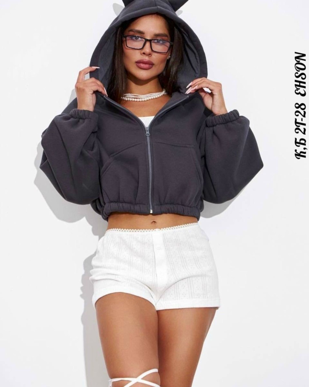 худи укороченная,зип худи укороченная кофта на молнии с начесом amor fati,женская кофта,толстовка женская,толстовка укороченная