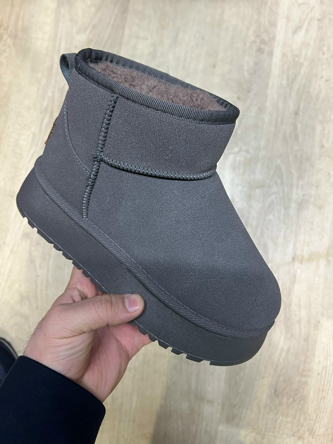 угги женские,угги,,женские угги зимние,угги размер 23,5 темно-серый