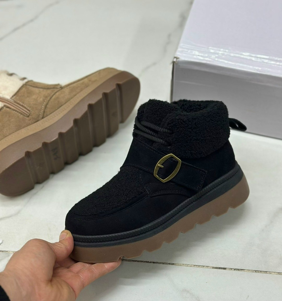 женские зимние ботинки ugg на платформе,женская  зимняя,,угги женские,женская