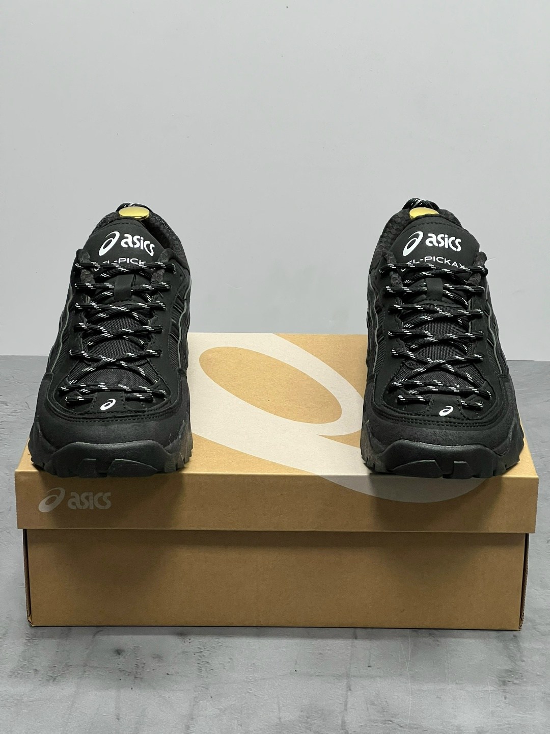 мужские кроссовки asics,кроссовки asics gel-pickax,кроссовки asics,мужские кроссовки asics gel-nandi,кроссовки asics gel