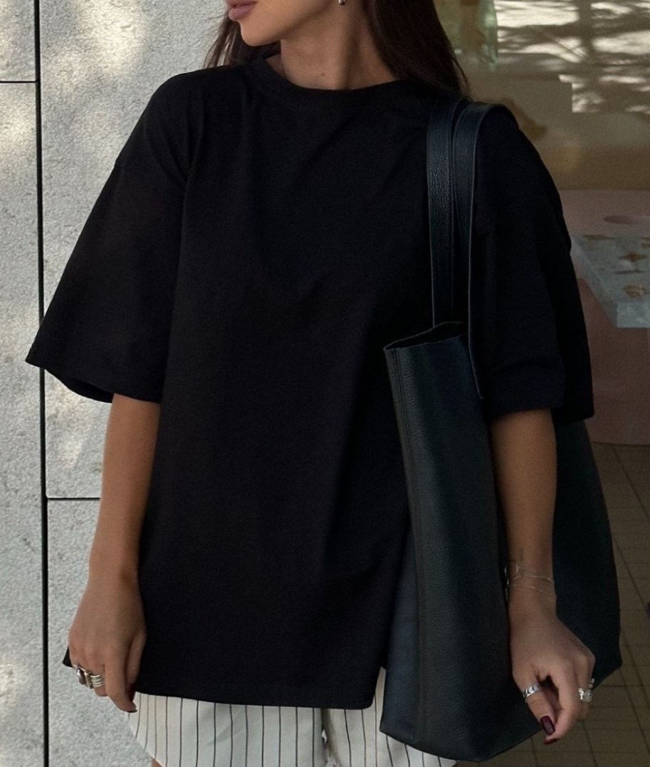 базовая футболка оверсайз,футболки оверсайз женские,футболка свободного кроя оверсайз,оверсайз футболка,футболка оверсайз однотонная