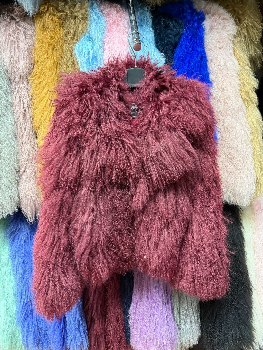 пушистое пальто,пальто из искусственного меха,шуба женская,женская шуба из искусственной пляжной шерсти,пушистая куртка