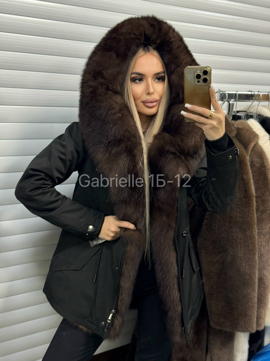 парка с натуральным мехом,парка с мехом песца,парка мехом,парки с песцом,женская парка