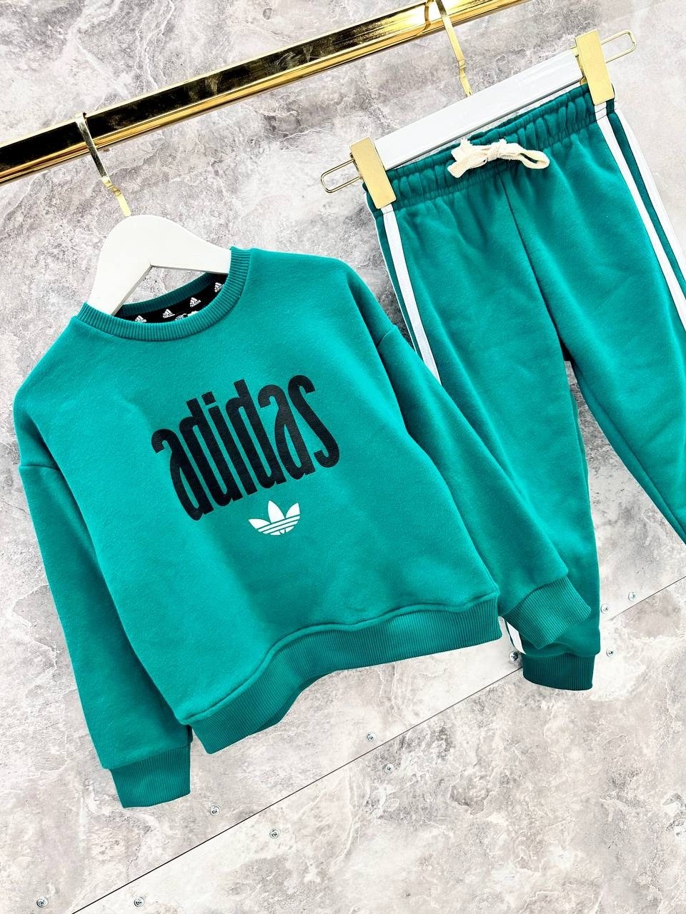 спортивный костюм adidas originals,детский спортивный костюм adidas originals,костюм спортивный adidas,костюм адидас,детский спортивный костюм adidas