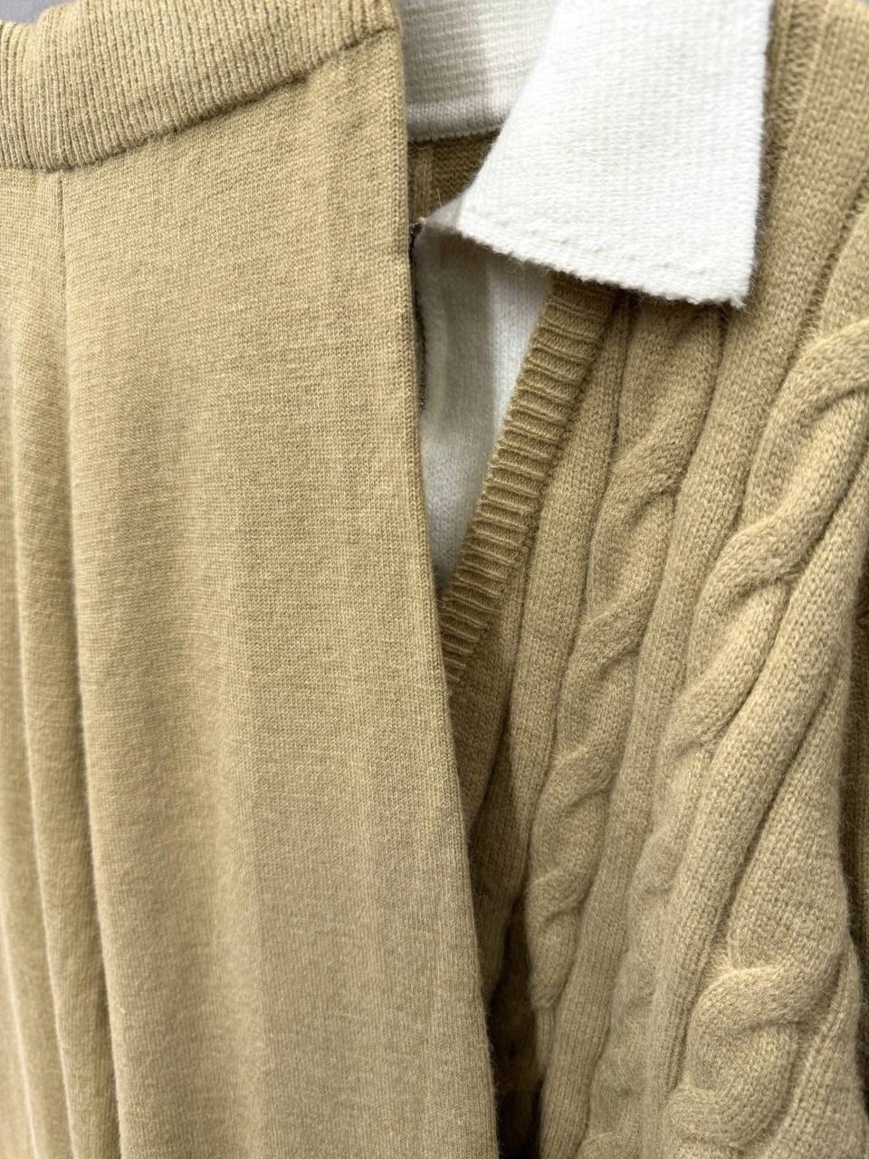 женский костюм вязаный,модные вязаные свитера,модные свитера,теплый вязаный женский костюм,трикотажные костюмы