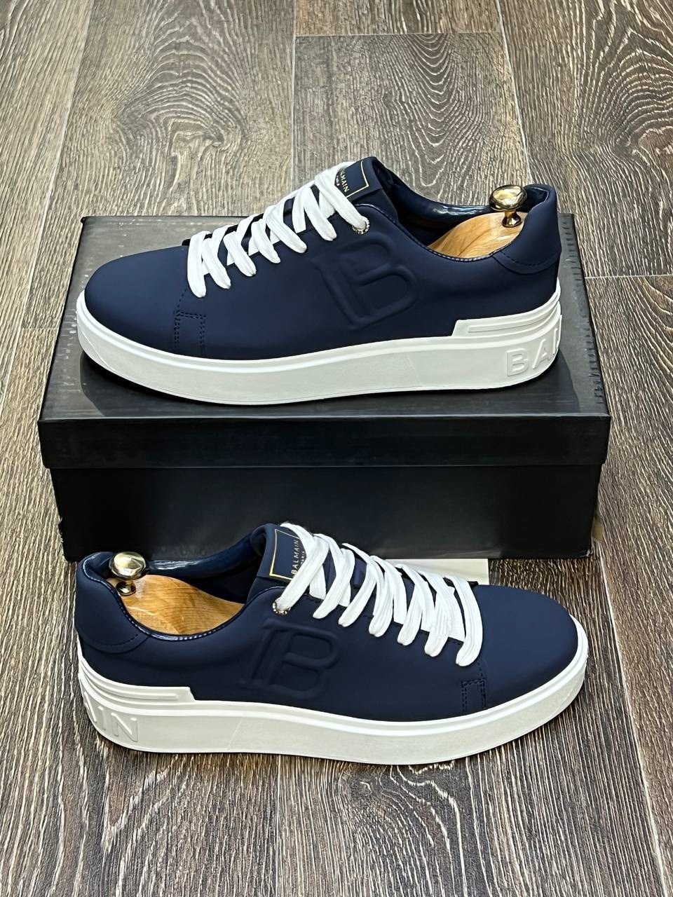 balmain кроссовки мужские,кроссовки balmain,мужские кожаные кроссовки balmain b-court,кеды balmain,кожаные кроссовки balmain