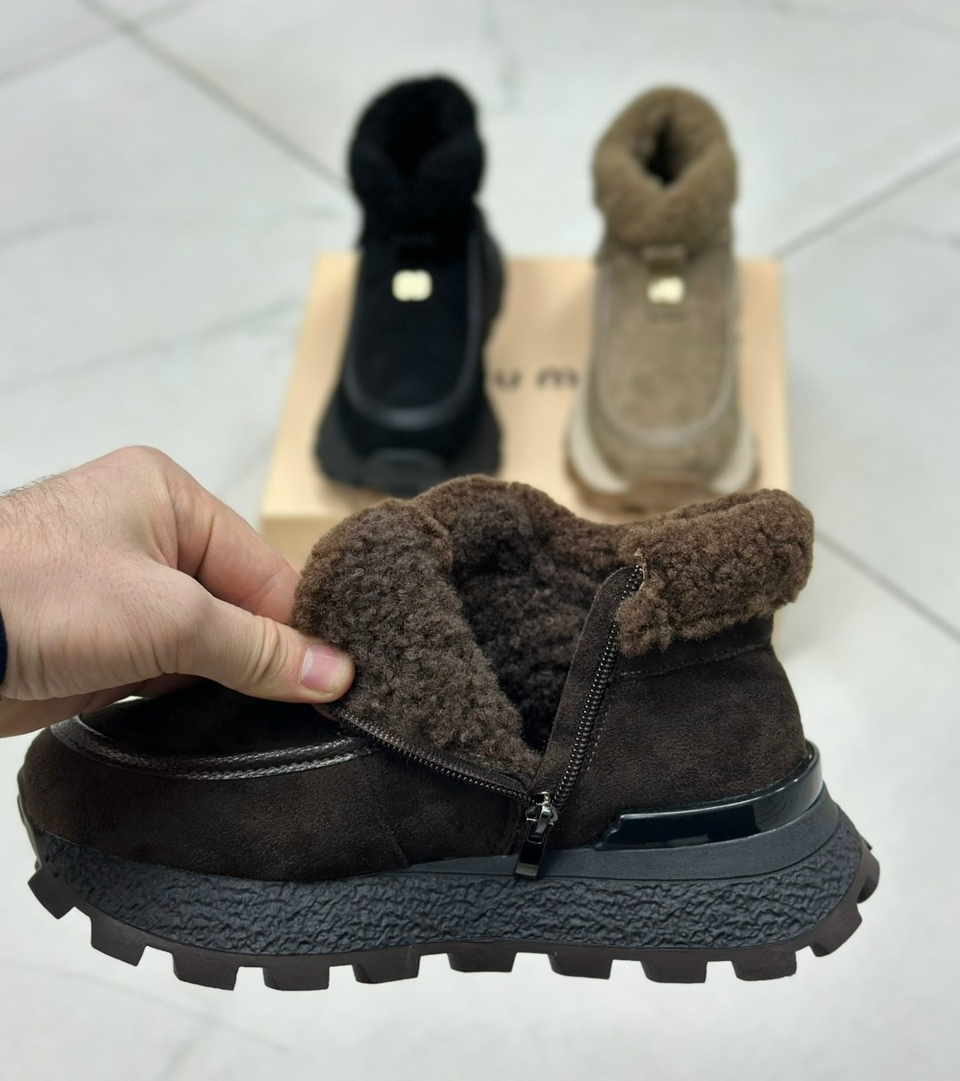 женские угги,,женская ,лоферы prada,модная женская