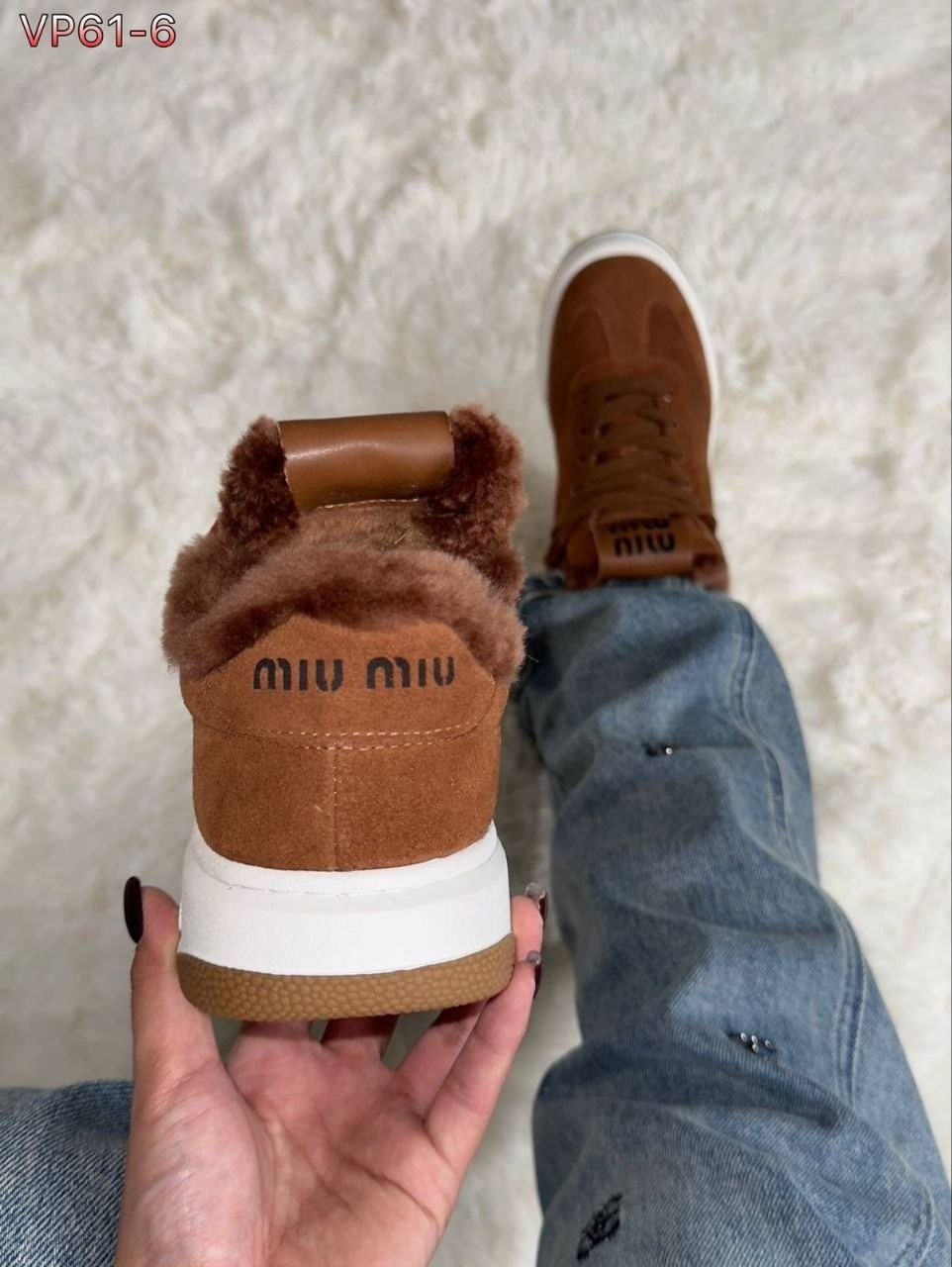 кроссовки miu miu женские,женские замшевые кроссовки miu miu коричневые с коричневой подошвой,,замшевые кроссовки,женские кроссовки miu miu 22114