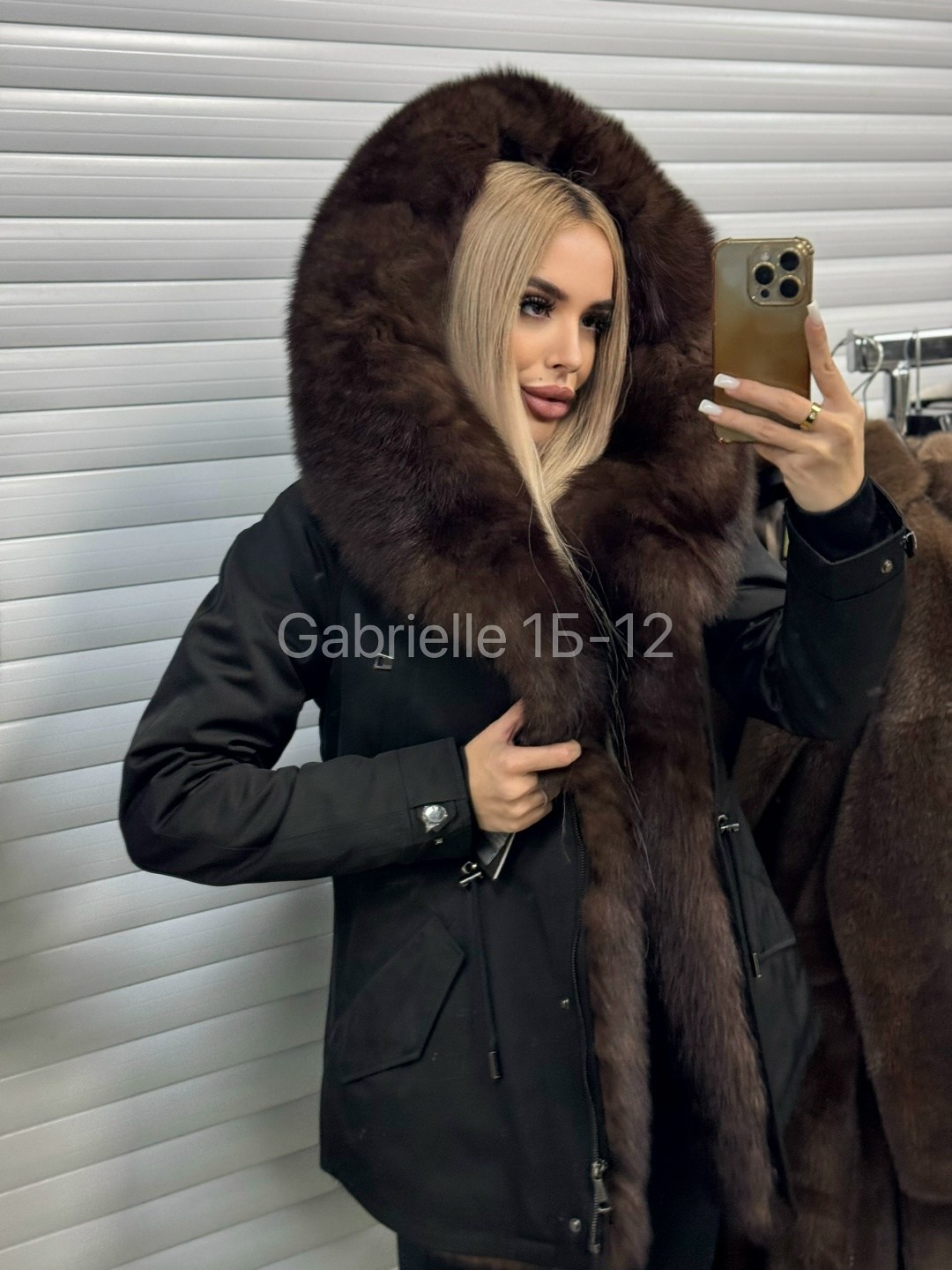 парка с натуральным мехом,парка с мехом песца,парка мехом,парки с песцом,женская парка