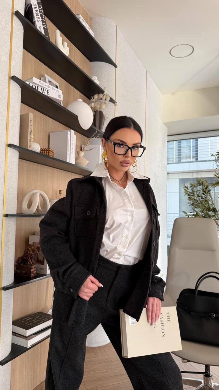 костюм деловой,жакет и брюки,костюм офисный,брюки широкие