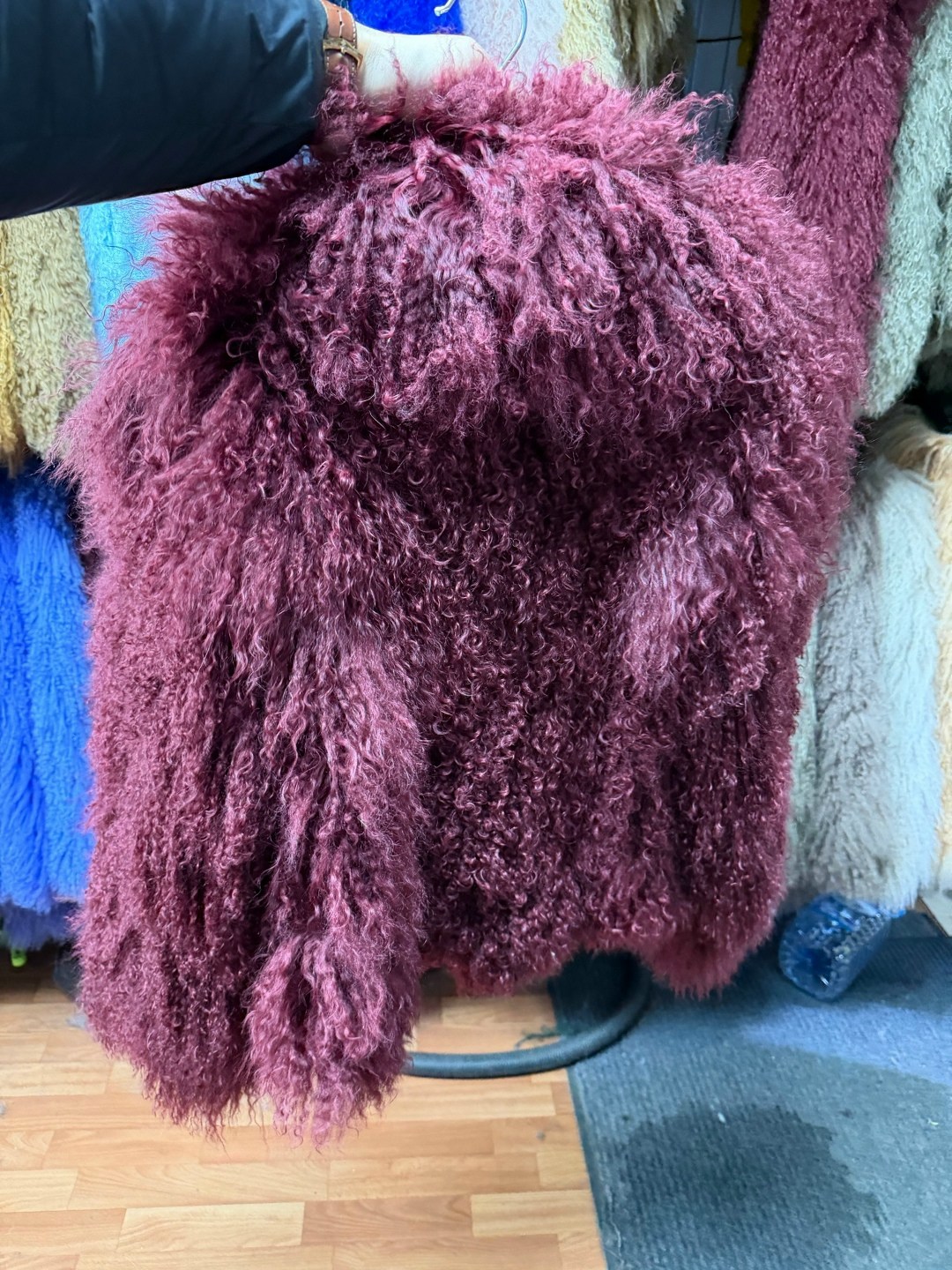 пушистое пальто,пальто из искусственного меха,шуба женская,женская шуба из искусственной пляжной шерсти,пушистая куртка