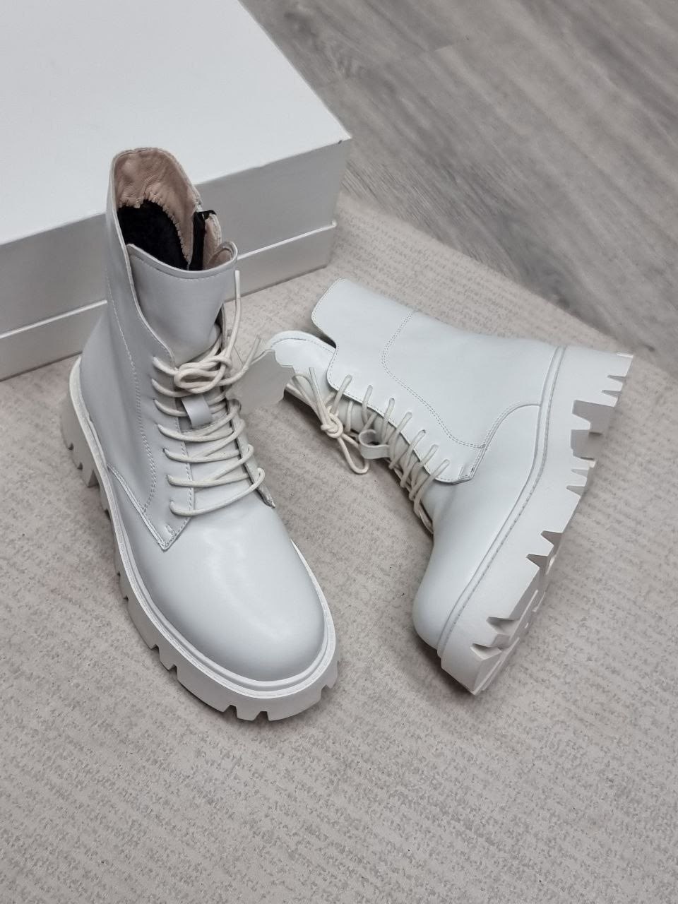 ,ботинки женские,ботинки белые,ботинки,ботинки модные