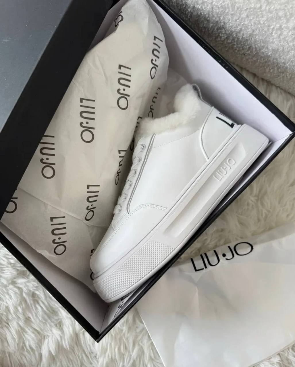 ,женские кроссовки, женская,кроссовки миу,кеды женские зимние