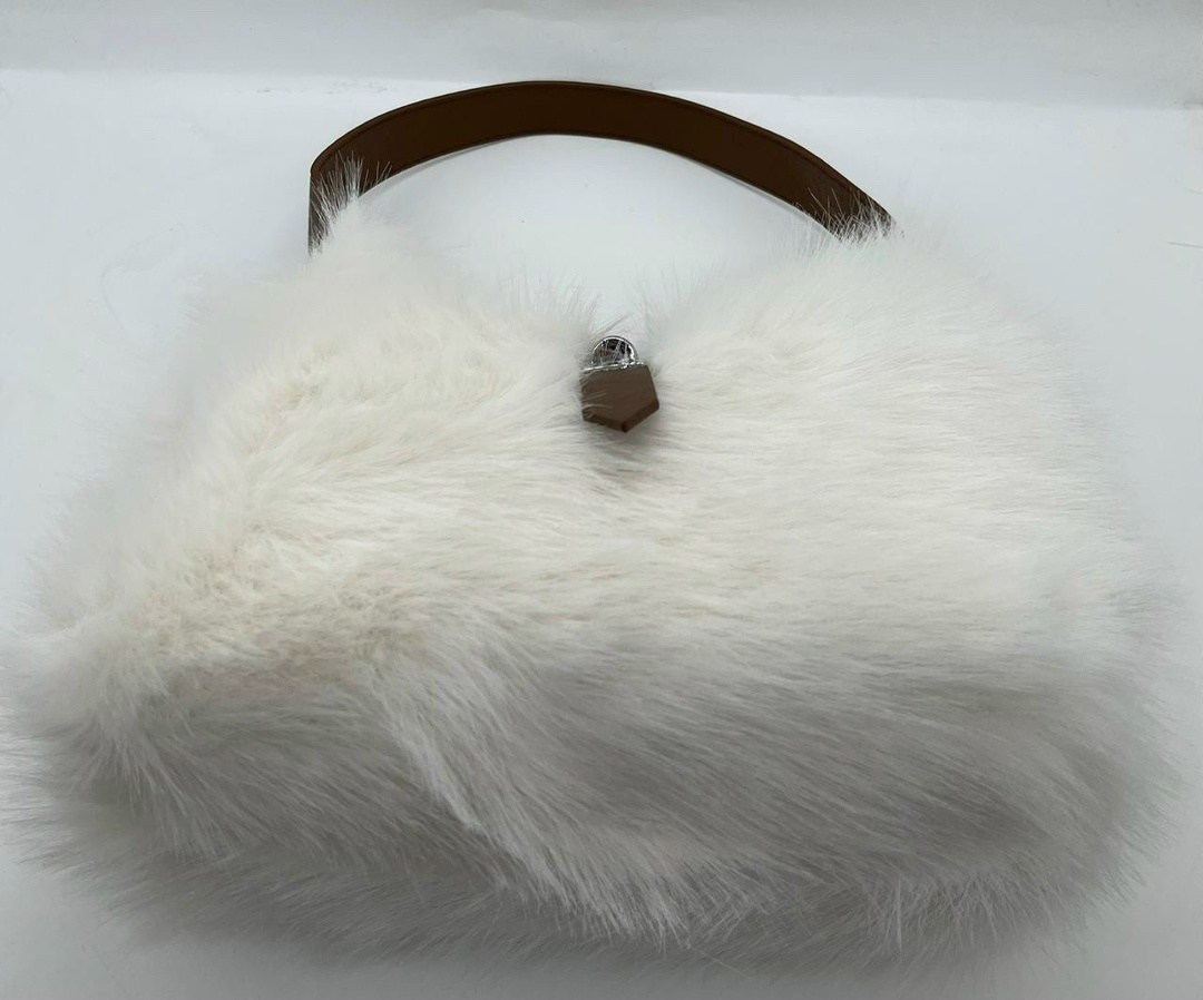 меховая сумка,сумка женская меховая,меховая сумочка,пушистая сумка,пушистая сумка через плечо