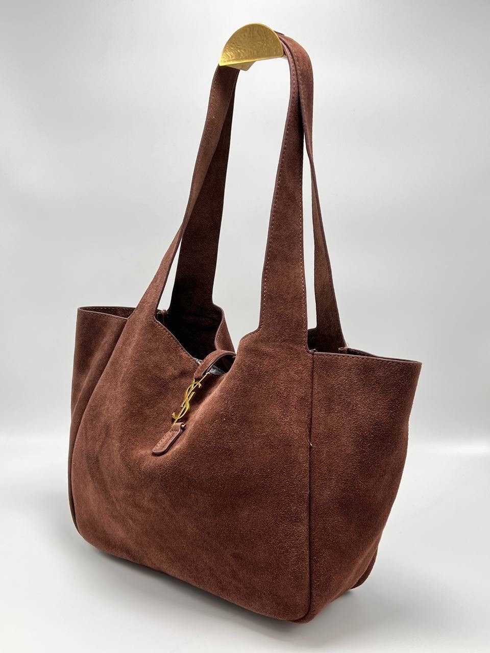 женская замшевая сумка yves saint laurent 37x29 см,сумка saint laurent женская замша бордовая,замшевые сумки,замшевая большая сумка bea ysl cabas saint laurent цвет golden leaf,сумка женская замшевая