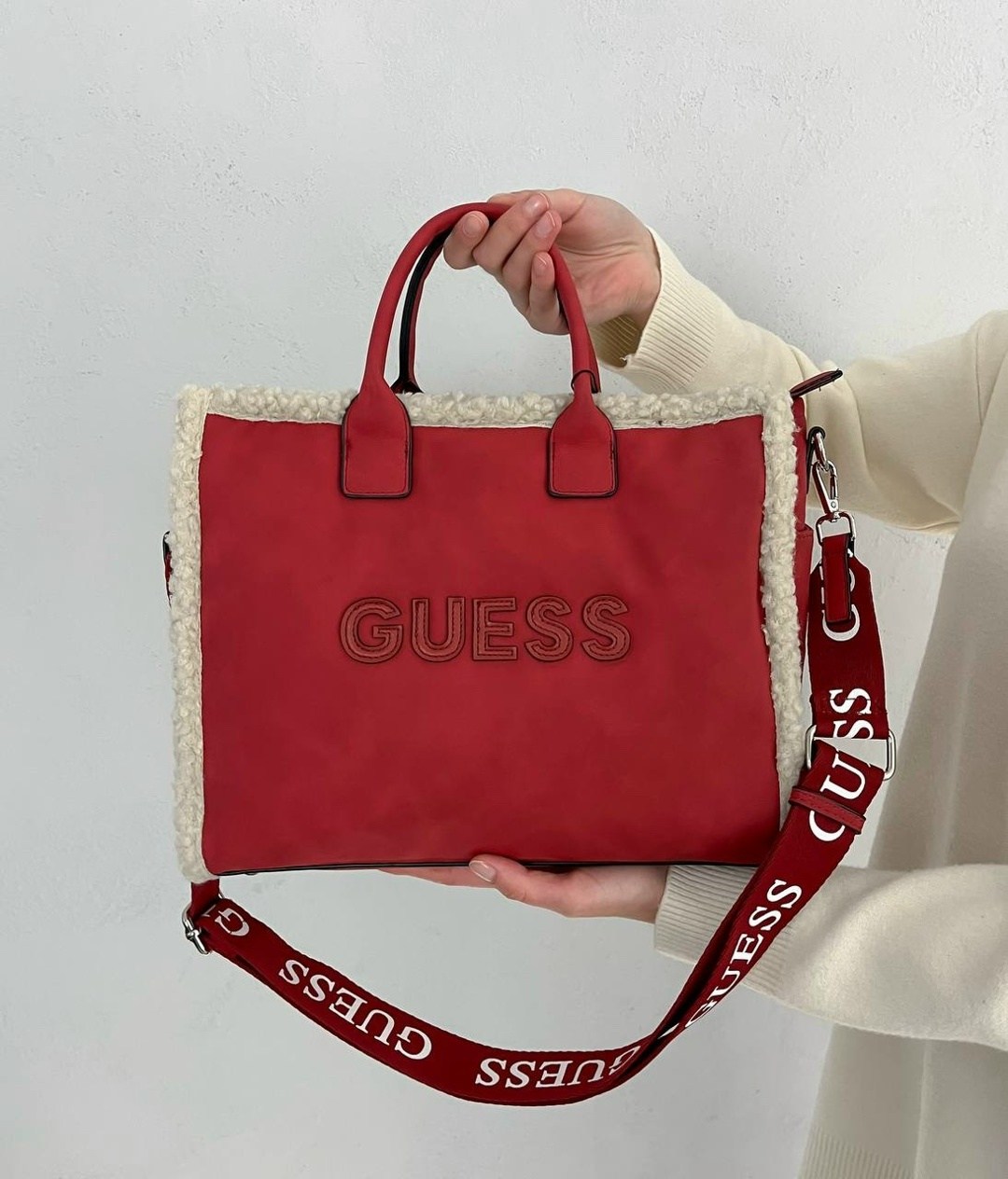 сумка женская guess,сумка guess,сумка guess silvana mini,сумка-тоут guess silvana compartment светло-коричневая,сумка