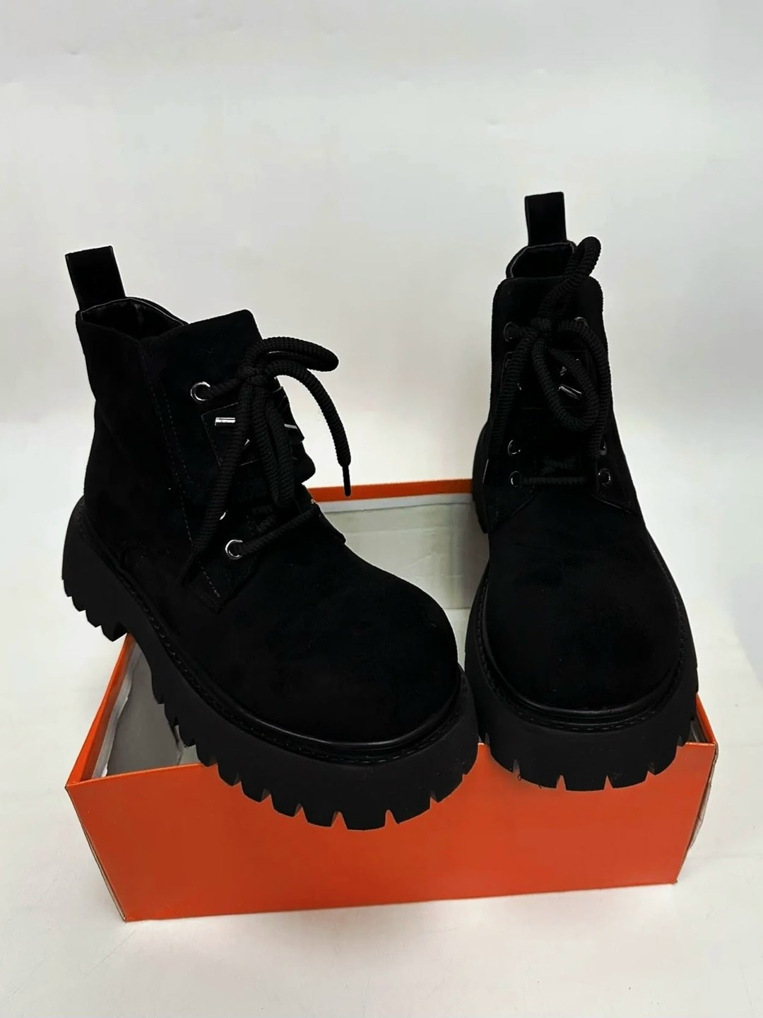 ботинки женские,,ботинки женские t.taccardi yyq24w-73 черные 39 ru, женская,замшевые ботинки