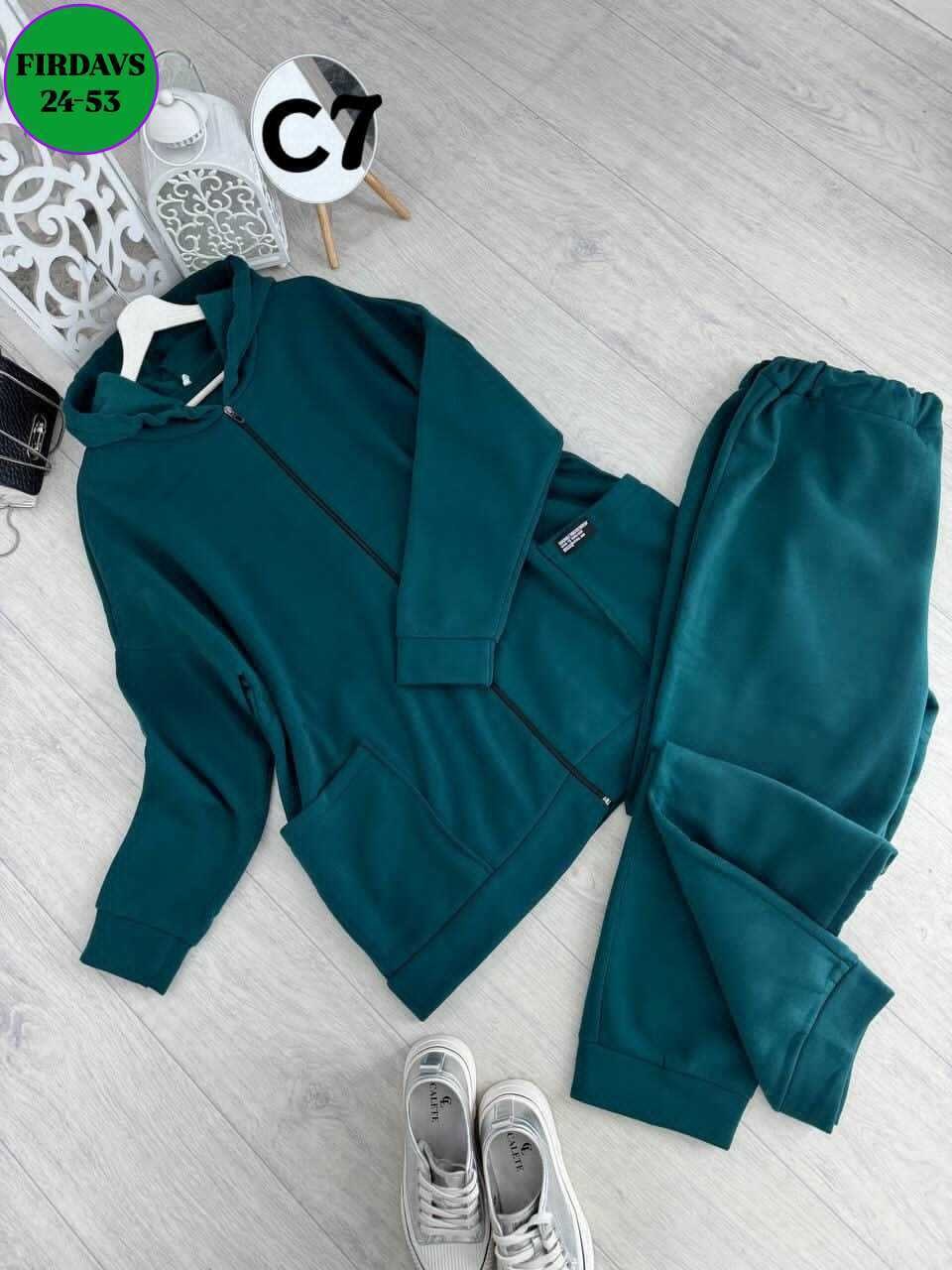 костюм женский на флисе,cпортивный костюм больших размеров,костюм флисовый женский,спортивные костюмы женские,толстовка на молнии из футера 3х нит.начес глициния