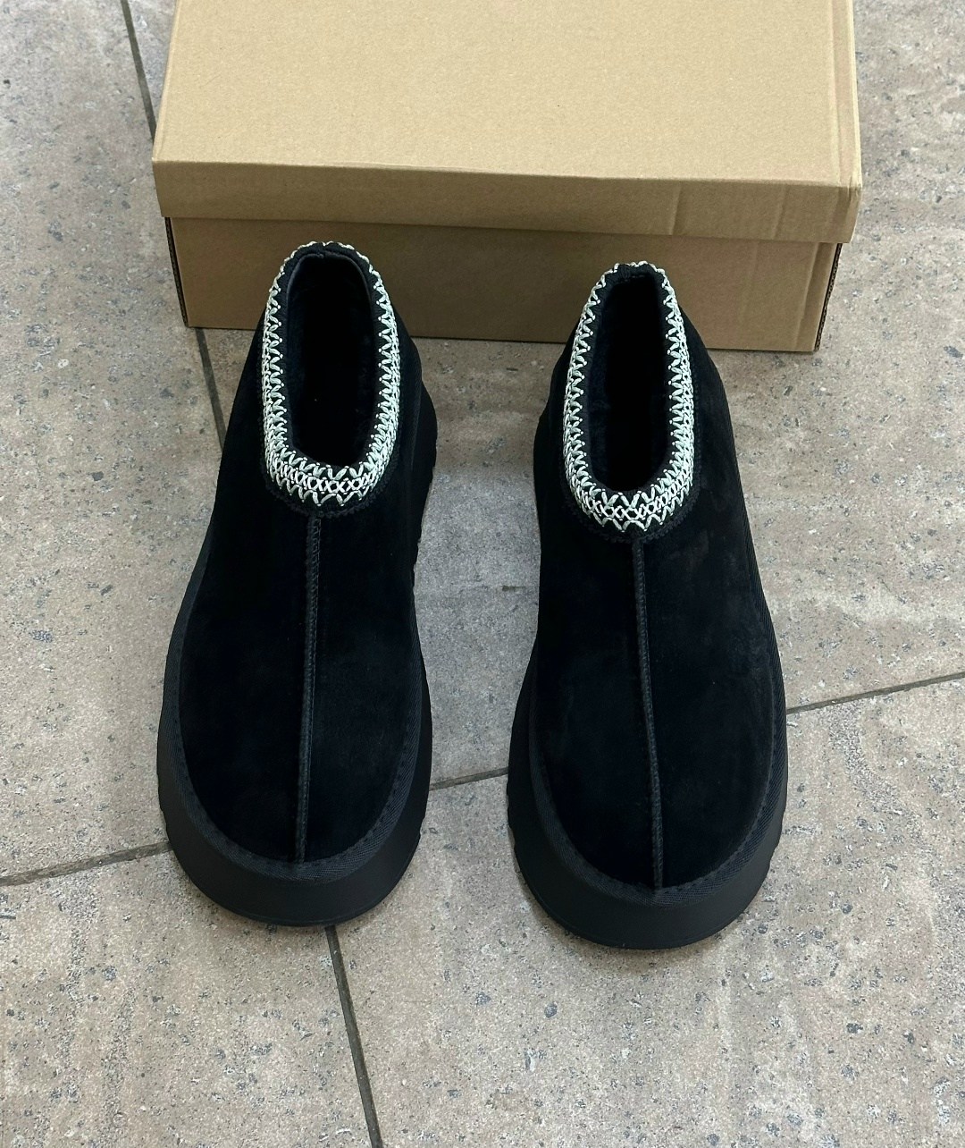 ,угги-мокасины замшевые натуральные зимние черные размер 36,женские угги,модные угги,женская