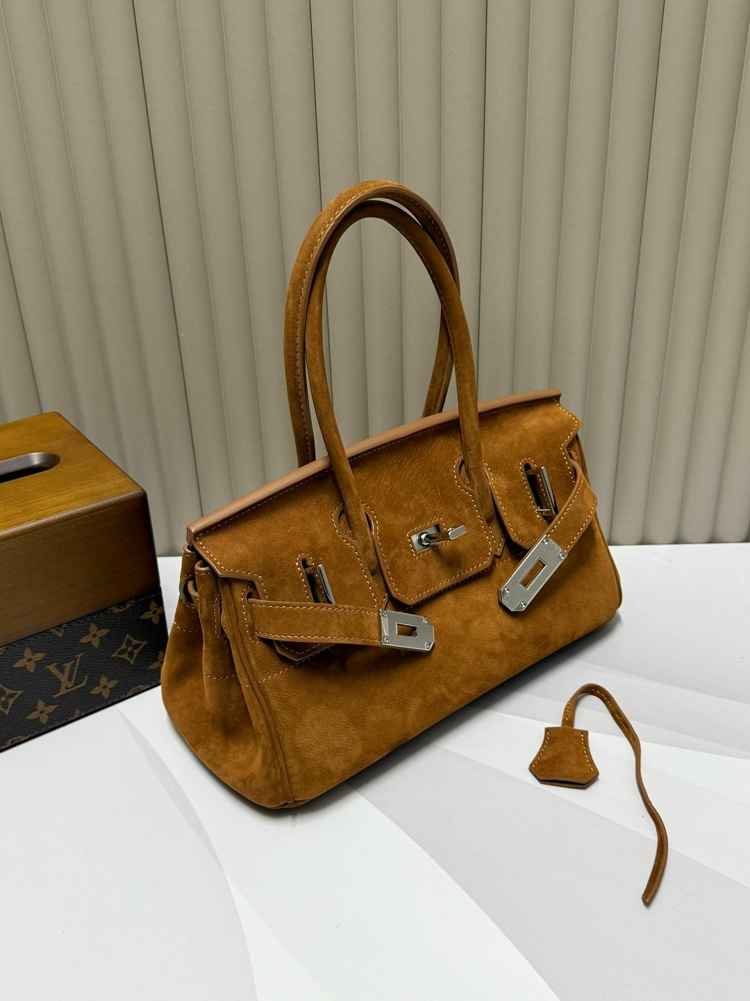 сумка hermes birkin 35-28 см из натуральной замши,замшевая сумка hermes birkin,сумка hermes birkin,hermes сумка женская birkin 35 cm,замшевая гермес биркин