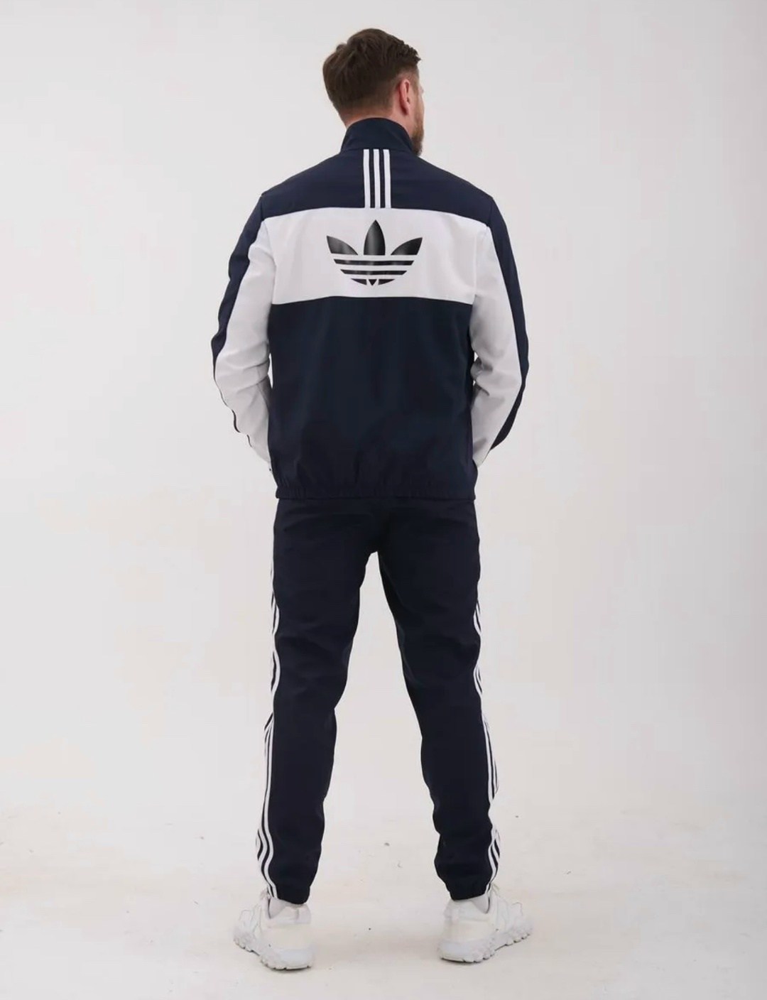 костюм адидас мужской черно синий,турецкий спортивный костюм адидас,спортивный костюм адидас мужской,спортивный костюм мужской черно синий адидас,мужские спортивные костюмы адидас синие