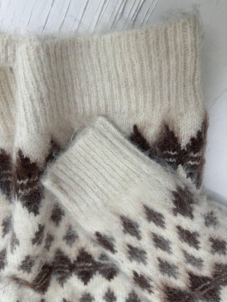 свитер celine,вязаный свитер,женский свитер,модные свитера,свитер chanel