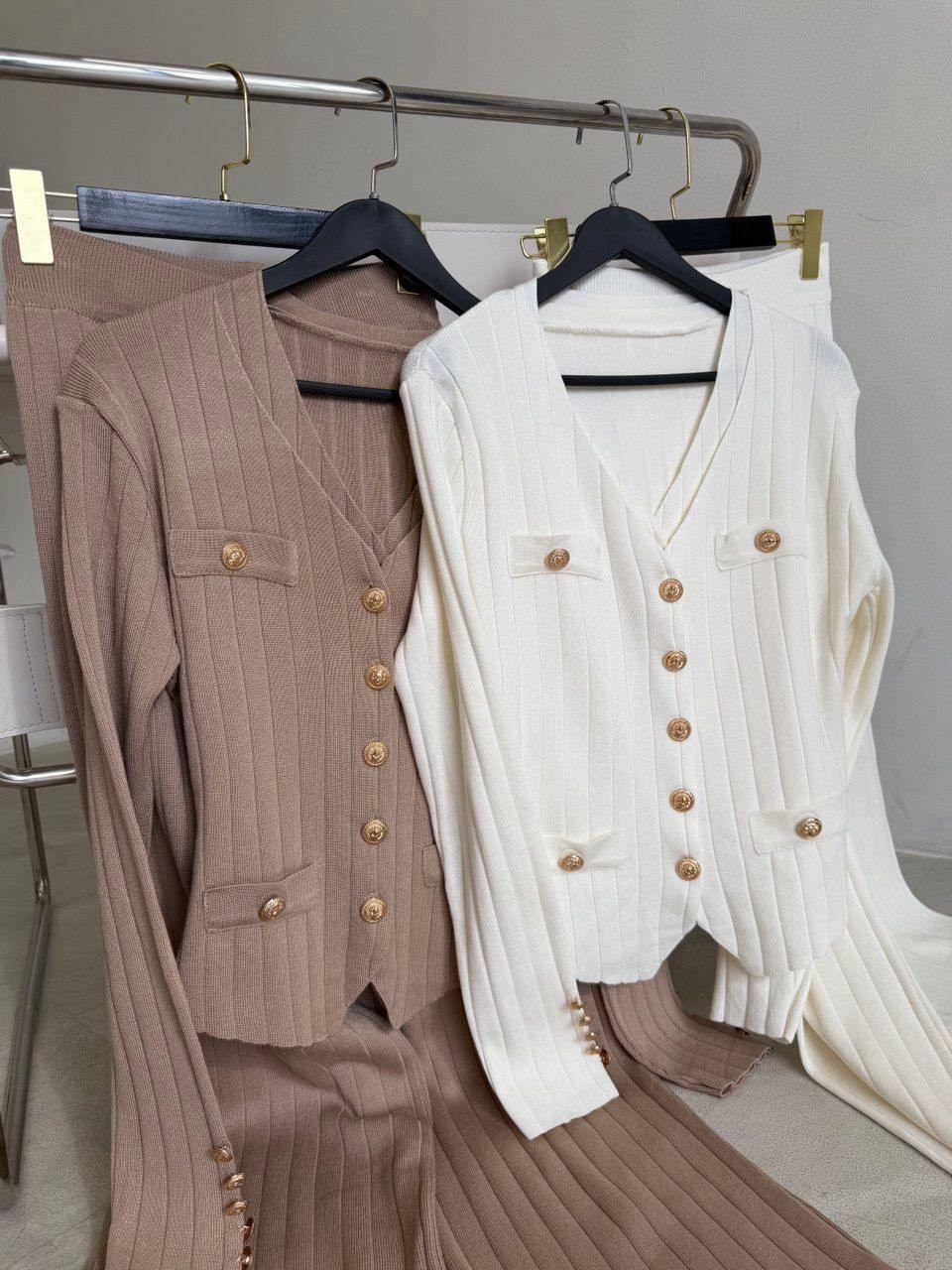 трикотажный брючный костюм,костюм брючный,костюм трикотажный брючный emberens,костюм с брюками,белый брючный костюм