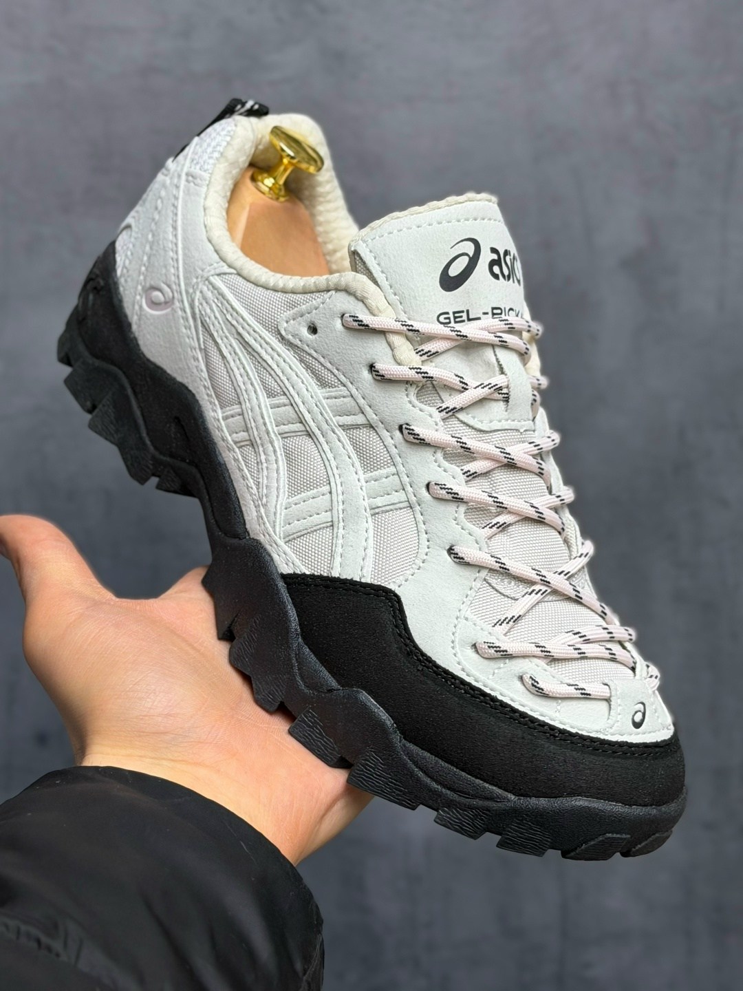 кроссовки asics gel-pickax,кроссовки asics,,кроссовки asics gel-pickax white black,asics gel pickax