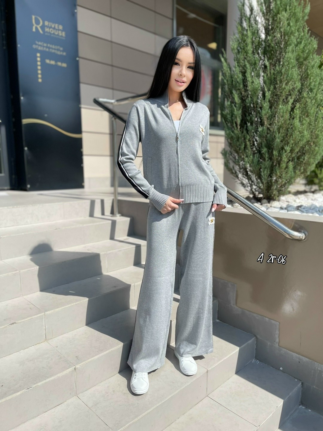 модные костюмы,трикотажные костюмы,женские костюмы,женские спортивные костюмы,костюм