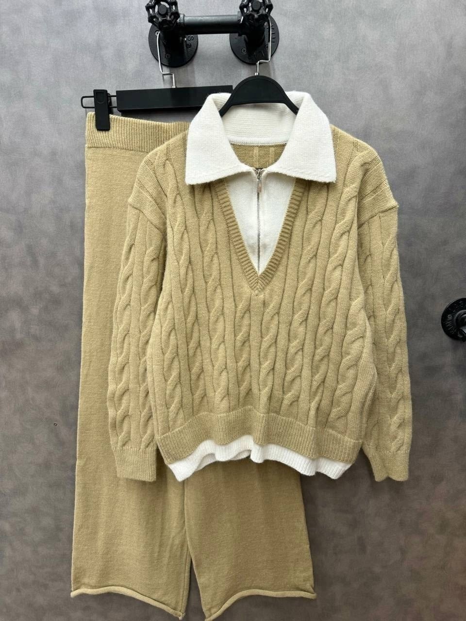 женский костюм вязаный,модные вязаные свитера,модные свитера,теплый вязаный женский костюм,трикотажные костюмы