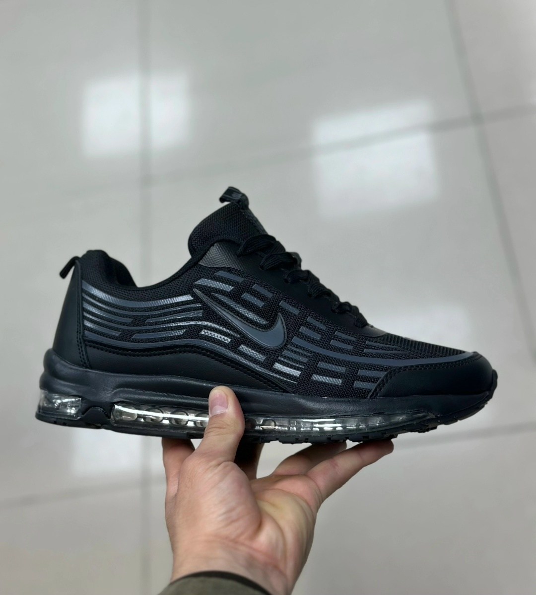 кроссовки nike air max tn plus,спортивные кроссовки унисекс nike air max plus tn черные,nike air max plus tn,кроссовки,кроссовки мужские nike air max plus