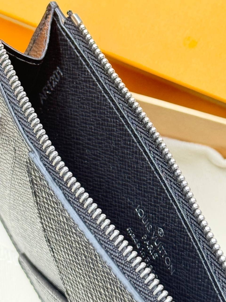 картхолдер louis vuitton,визитница картхолдер louis vuitton,louis vuitton визитница,кошелек louis vuitton,louis vuitton портмоне louis vuitton