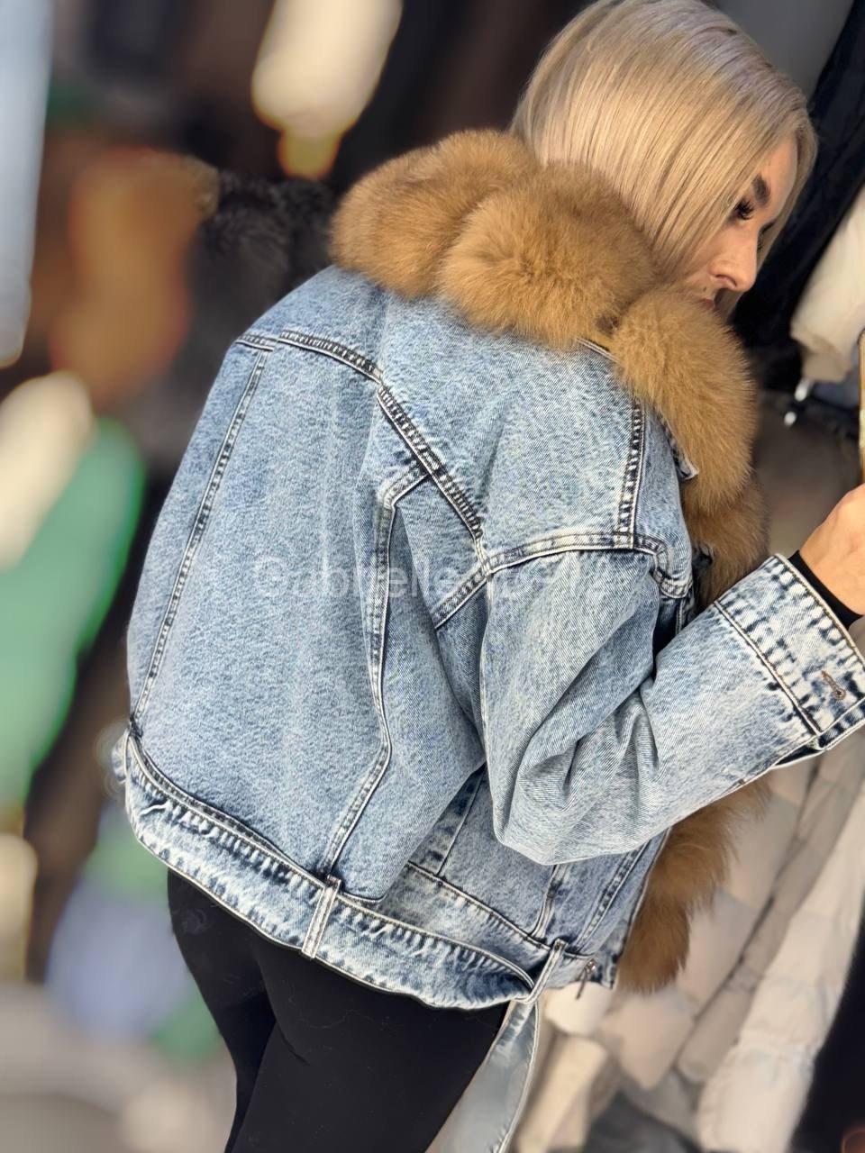 куртка джинсовая с мехом песца,куртка джинсовая с мехом,джинсовая куртка женская с мехом,джинсовая куртка с натуральным мехом женская,куртка джинсовая с натуральным мехом песца