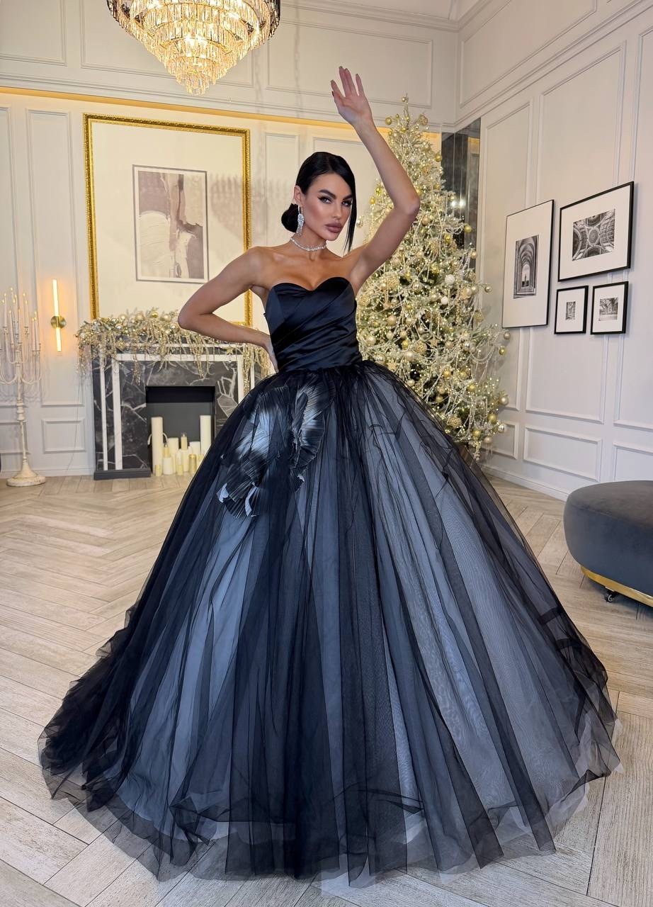 вечернее платье,черное бальное платье,черное пышное платье,вечернее платье черное,платье пышное