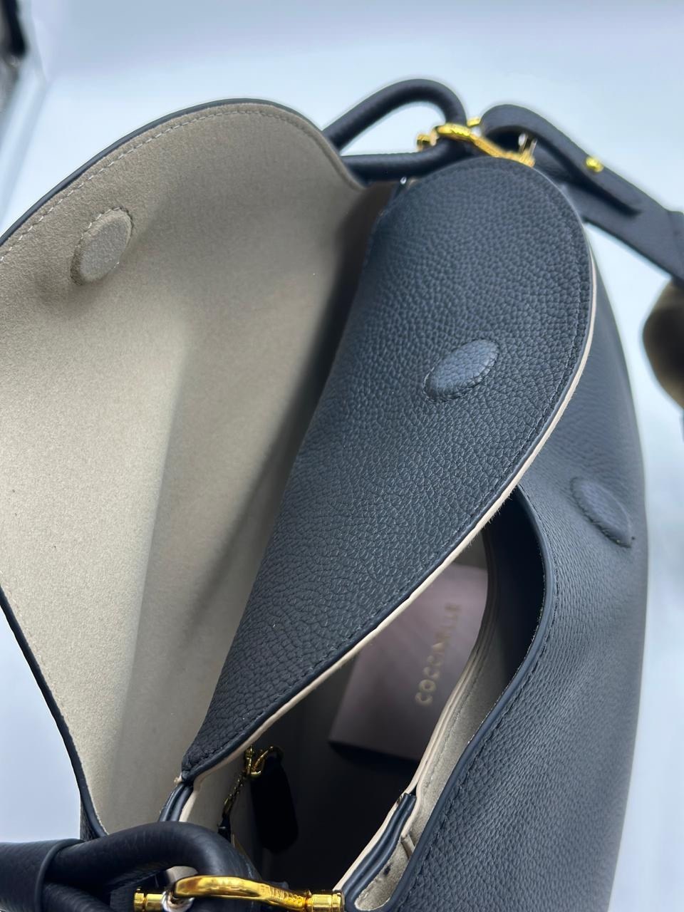 сумки женская,сумка,coccinelle сумка,женская сумка coccinelle,женская брендовая сумка