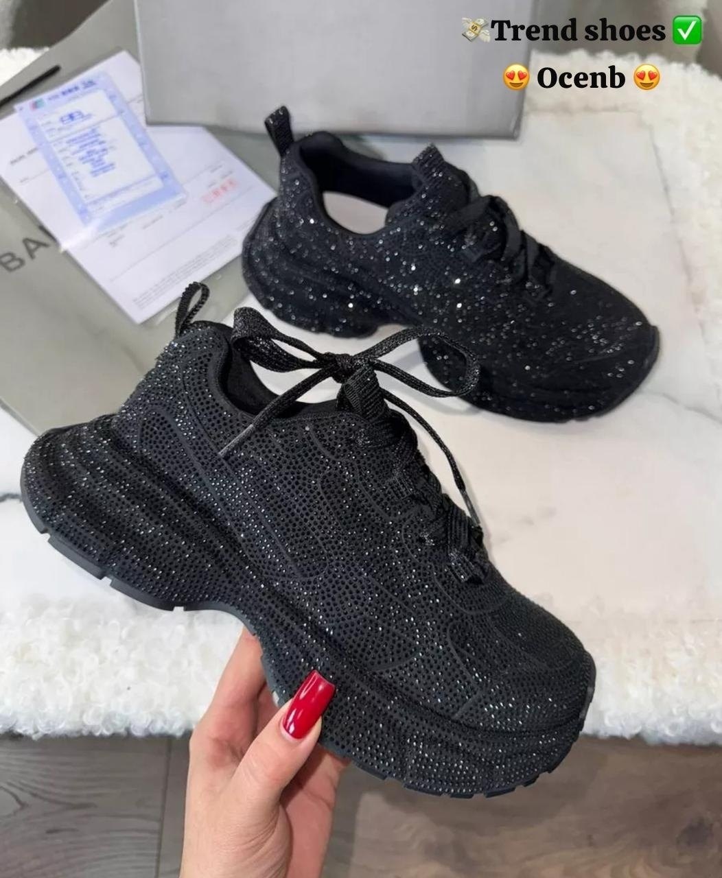 кроссовки balenciaga женские,,кроссовки женские со стразами,женские кроссовки balenciaga блестящие со стразами,кроссовки balenciaga женские со стразами